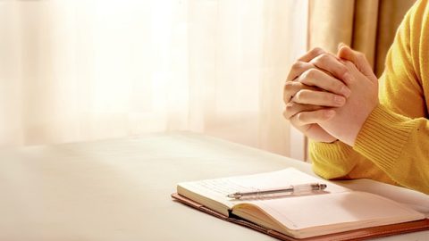 ¿Cómo orar a Dios correctamente? 3 pasos para orar correctamente