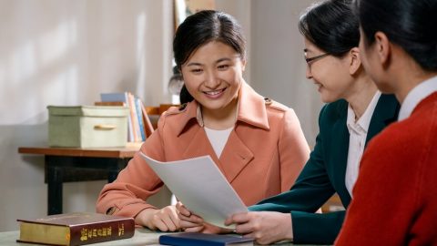 La critica è ncessaria per svolgere bene il proprio dovere