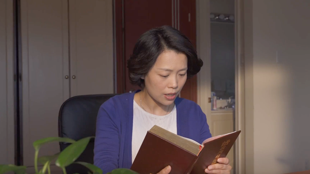 姊妹在灵修看神话