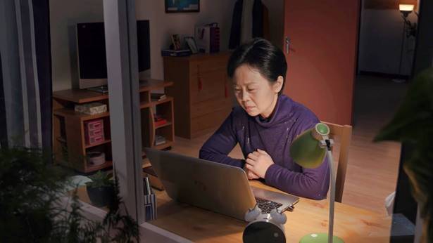 暗立心志不能再伤神的心了